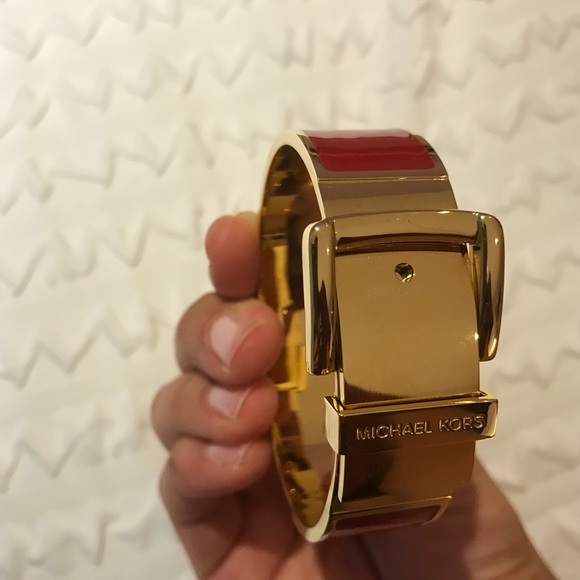 NEW Michael kors bracelet, never worn - Picture 1 of 4